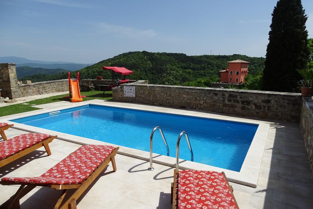 Villa Letizia Oprtalj Rom bilde